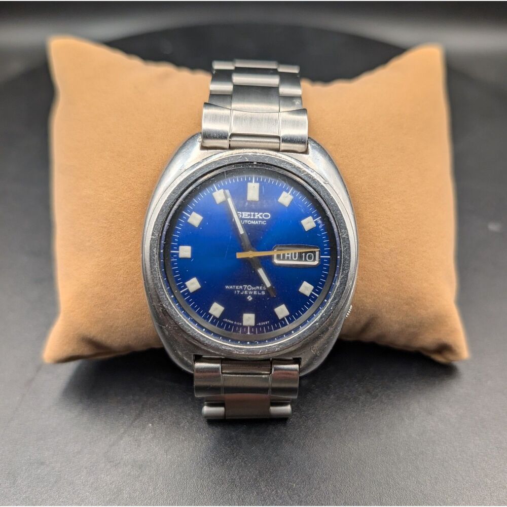 Seiko 6106‑8237 “Blue Crush” Automatic • Day‑Date • 70m Resist •